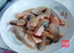 酸甜鲈鱼片的做法图解3