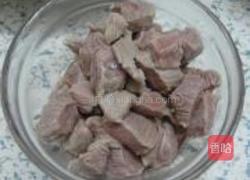 土豆咖喱牛腩的做法图解2