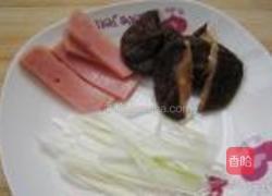 蒸鲈鱼的做法图解3