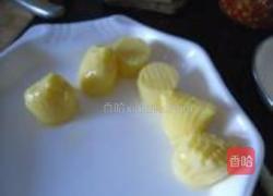剁椒菊花开的做法图解3