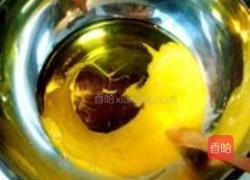 蘑菇培根比萨蛋糕的做法图解5