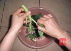 蚝油花菇芥兰的做法图解1