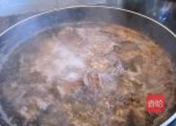 咖喱牛腩焖土豆的做法图解2