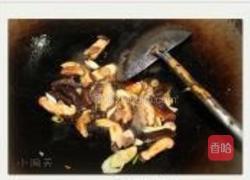 香菇油菜的做法图解3