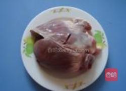 双椒炒猪心的做法图解1