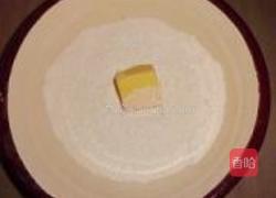 葡萄干玫瑰司康的做法图解2