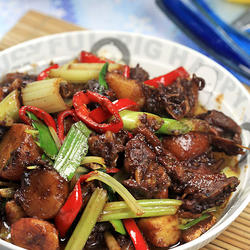薯仔焖鸭的做法[图]