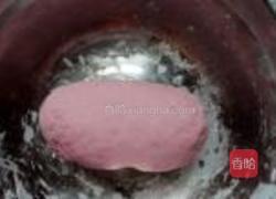 苋菜汁手擀面的做法图解3