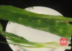 葱油拌莴笋的做法图解1
