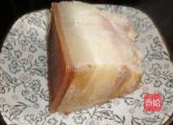 洋葱炒腊肉的做法图解2
