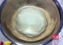 自创牛奶面包的做法图解1