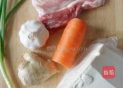 肉烩豆腐片的做法图解1
