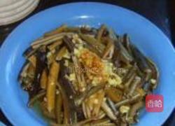 蒜苗炒鳝丝的做法图解2