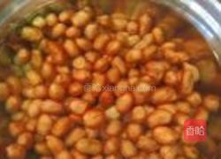 腐竹黄瓜清拌花生米的做法图解3