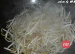 素炒豆芽的做法图解4