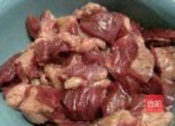 土豆西红柿焖牛腩的做法图解2