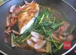 姜葱煎焗马鲛鱼的做法图解9