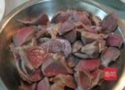 酸豆角炒鸡胗的做法图解2