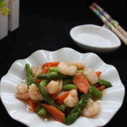 芦笋炒虾仁的做法[图]