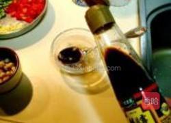 榛仁青豆炒鱼糜的做法图解8