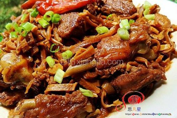 笋干烧鸭
