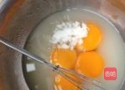 戚风蛋糕卷的做法图解3