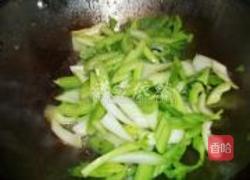 芹菜木耳炒肉的做法图解5