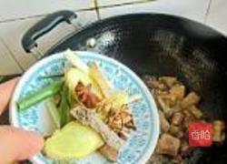红焖牛肉煲的做法图解5