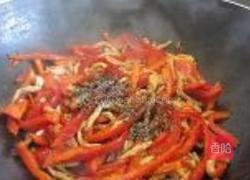黑椒鸡丝炒红椒的做法图解7