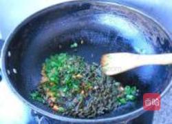 香椿炒饭的做法图解5