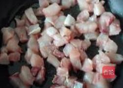 清炒鱼丁的做法图解7