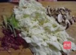 口蘑白菜的做法图解3