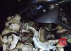 口蘑白菜的做法图解6