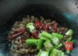 咸豆角炒子鸭的做法图解6