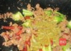 咸豆角炒子鸭的做法图解7