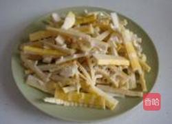 葱油焖春笋的做法图解1