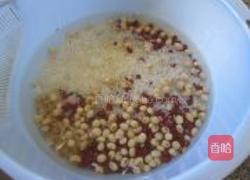 双豆双米粥的做法图解1