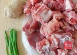 高升排骨的做法图解1