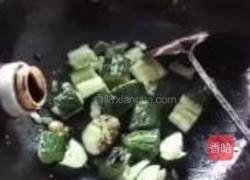 拍黄瓜的做法图解7