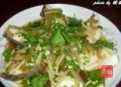 六角星榨菜蒸鱼的做法图解5