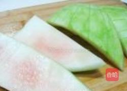 西瓜皮炒五花肉的做法图解2