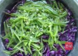 凉拌甘蓝扁豆丝的做法图解7
