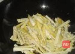 咸香春笋条的做法图解4