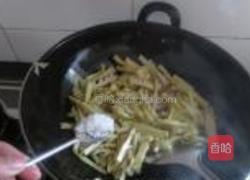 咸香春笋条的做法图解5