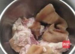 腐乳猪蹄膀的做法图解4