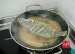 侉炖醋香鱼的做法图解7