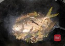 干烧平鱼的做法图解11