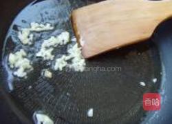 豆豉鲮鱼油麦菜的做法图解5