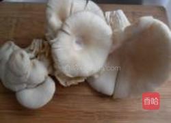 酱爆平菇的做法图解1