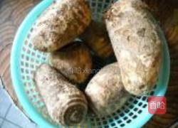 芋头红烧猪尾的做法图解2